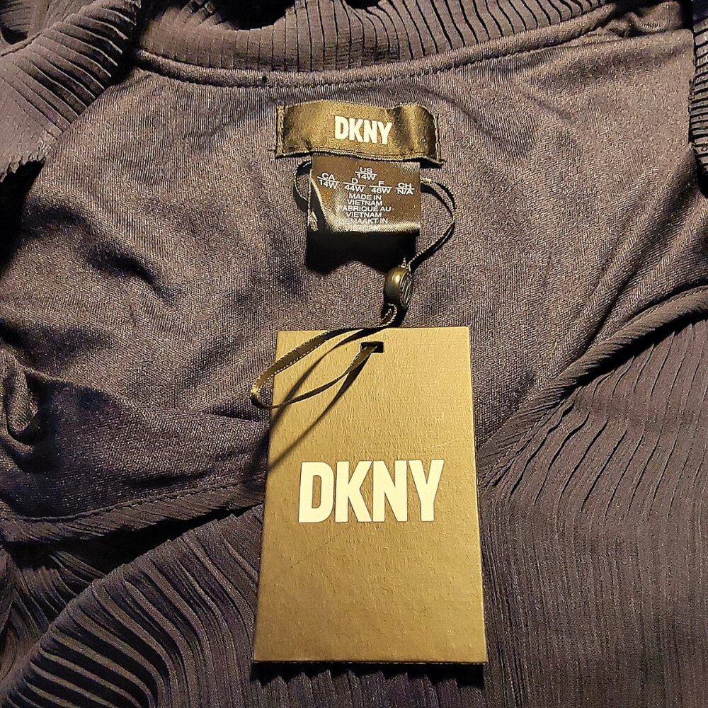 NWT Pleated Chiffon DKNY Dress XL Navy High Neck Wedding Guest/Church/Work - 14W - Picture 10 of 11
